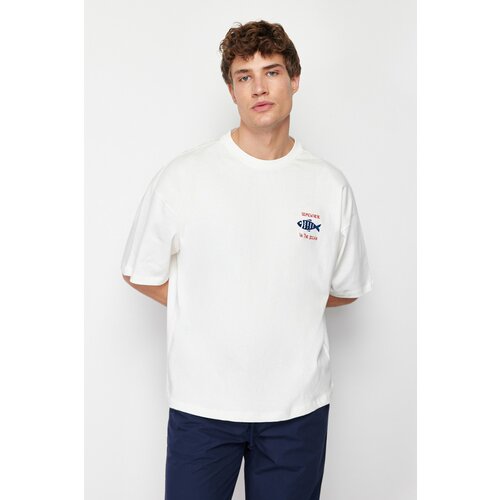 Trendyol men's ecru oversize/wide-fit 100% cotton velvet texture printed t-shirt Slike