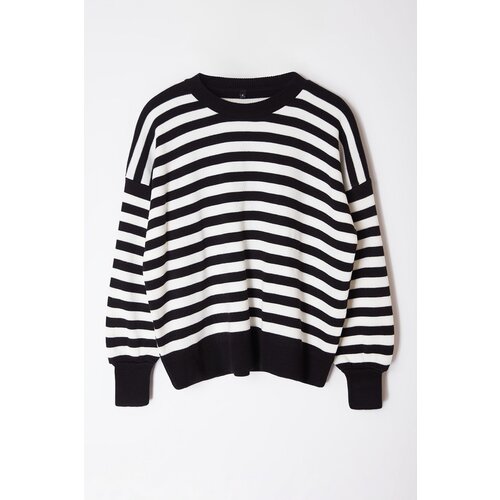 Trendyol black Basic Striped Sweatshirt Look Knitwear Sweater Slike