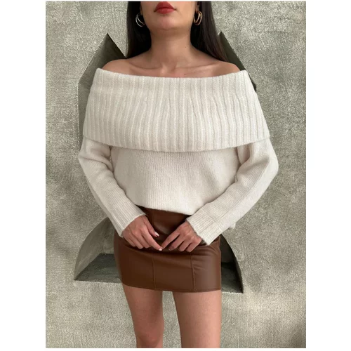 Laluvia Cream Short Shawl Collar Sweater