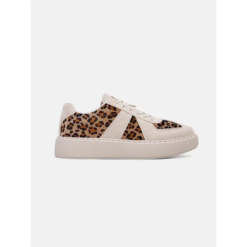 Resti Women's sporty sneakers with a leopard print Big Cat Cene