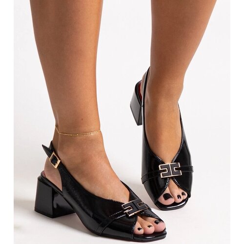 D/CEO Yellow sandals Dolores Cene
