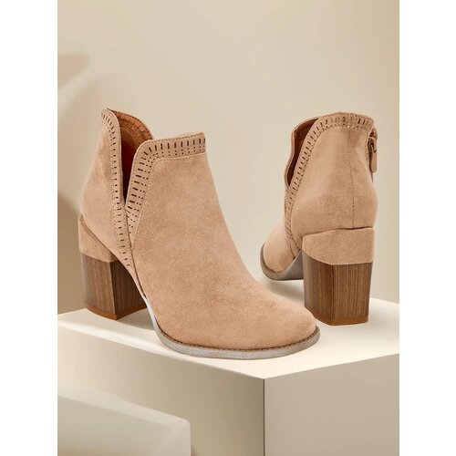 Resti Women's heeled ankle boots Vettot Cene