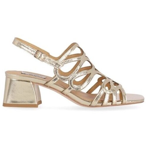 Chika 10 MELANIA 05 Gold Slike