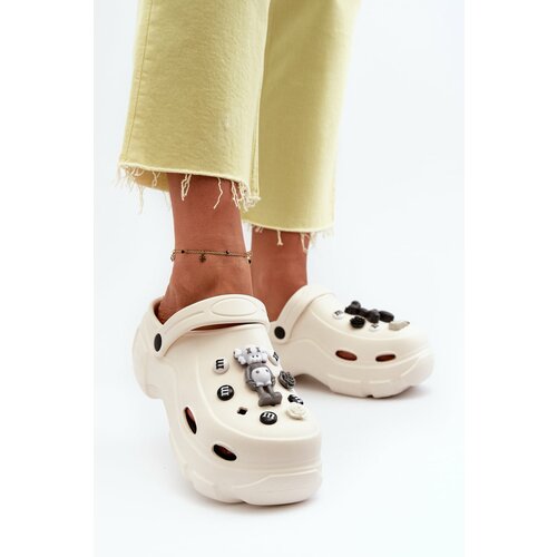 Kesi Women's foam slippers with solid soles, White Matirra Slike