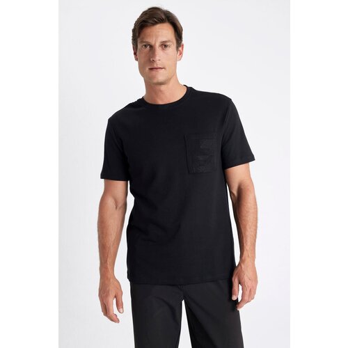 Defacto Regular Fit Crew Neck Short Sleeve T-Shirt Slike