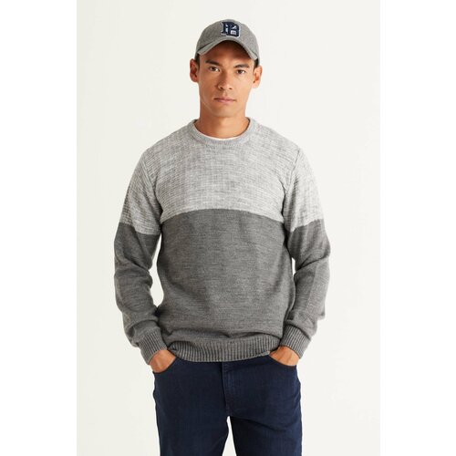 AC&Co / Altınyıldız Classics Men's Gray Melange Standard Fit Regular Cut Crew Neck Colorblok Patterned Knitwear Sweater. Slike