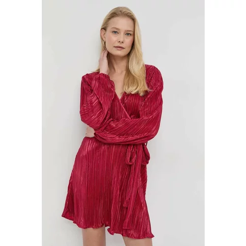 Bardot Haljina boja: crvena, mini, širi se prema dolje
