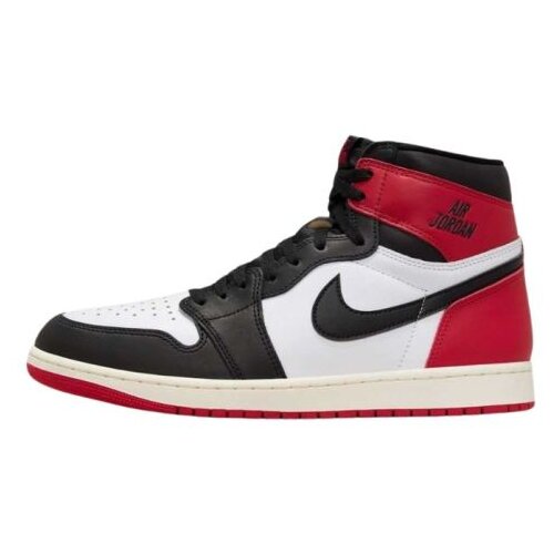 Nike Air jordan 1 retro high og Cene