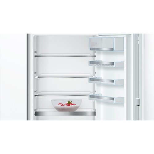 Bosch kombinovani frižider KIS86AFE0 Slike