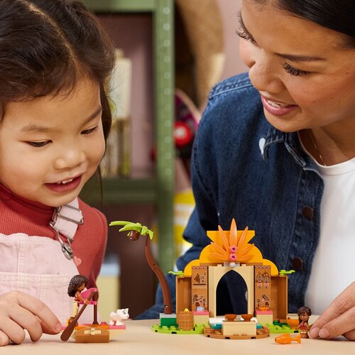 Lego Disney Seoska kuća i brod 43282, Uzrast 4+ Slike