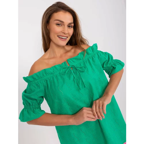 Fashion Hunters Green Spanish blouse with short sleeves