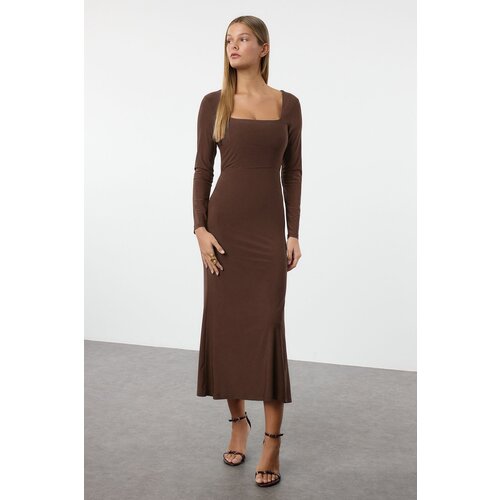 Trendyol Brown Maxi Flounce Square Neck Body-Smoothing Flexible Knit Dress Slike