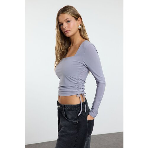 Trendyol Gray Square Neck Gather Detailed Fitted Crop Stretchy Knitted Knitted Blouse Cene