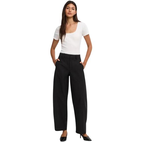 Only Lahkotne hlače &amp;amp; Harem hlače ONLCLAIR MW BARREL PANT PNT NOOS 15371522 Črna Slike