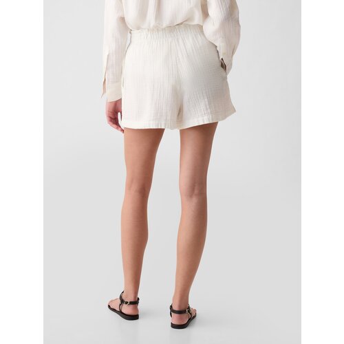 GAP Women's shorts Cene