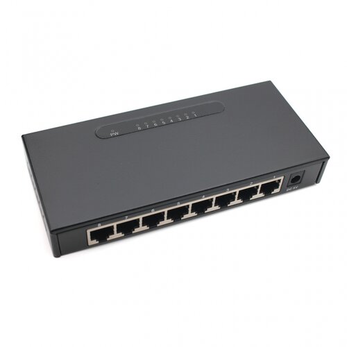 Switch 10/100/1000 8-port Cene