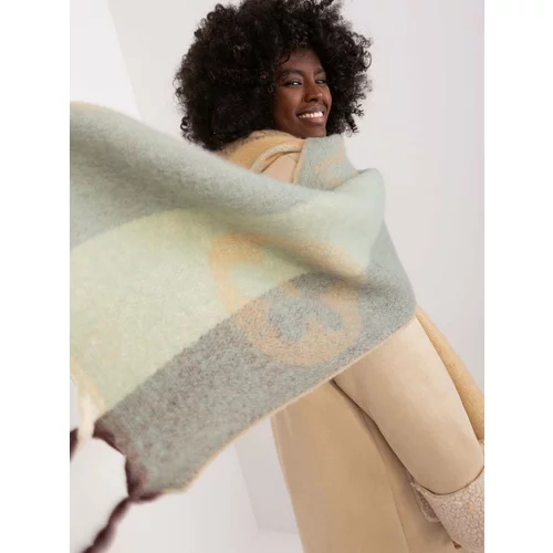 Fashion Hunters Women's winter scarf with mint
