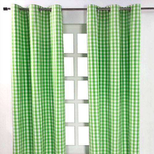 HOMESCAPES Bombažne zelene blokovske zavese Gingham Eyelet, 117x137 cm, (20749100) Cene