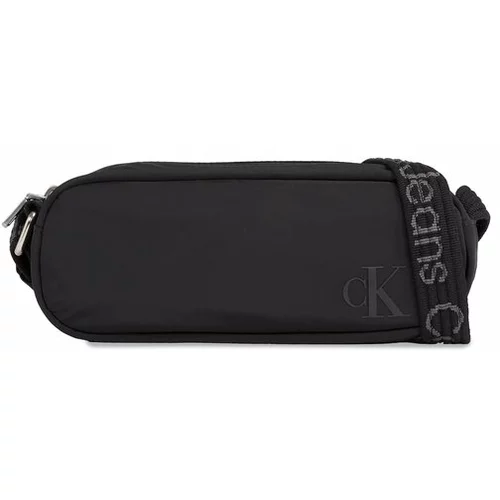 Calvin Klein Jeans Ročna torba Ultralight Eclair Camerabag21 Ny K60K611945 Črna