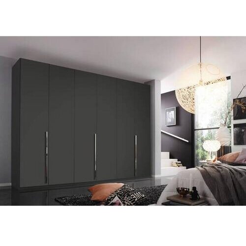 Home24 Omara S Klasičnimi Vrati Montclar, Grarfit Slike