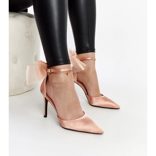 Gemre Light Pink Heels with Bow Ilaysa Cene