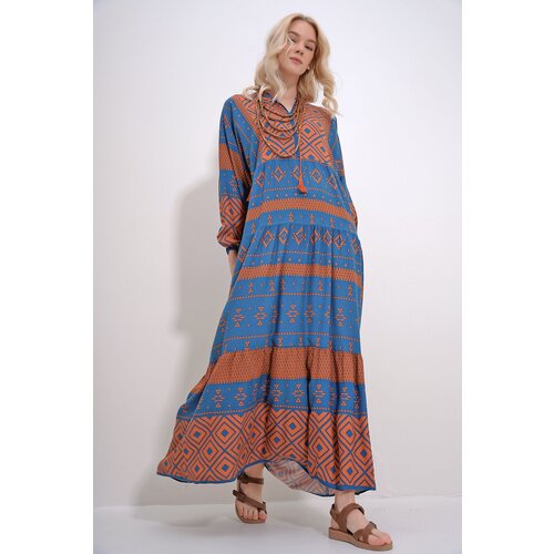 Trend Alaçatı Stili Women's Brown-Blue Collar Tassel Detailed Layered Flounced Ethnic Patterned Woven Viscose Dress Cene