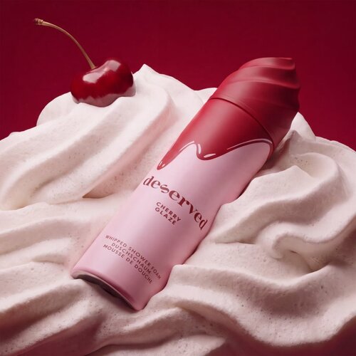 DESERVED Whipped Shower Foam Cherry Glaze pena za prhanje za telo 250 ml Slike