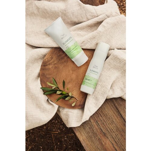 Wella Professionals Elements obnavljajući regenerator za sjajnu i mekanu kosu 200 ml Slike