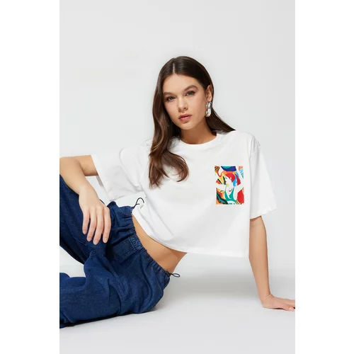 Trendyol T-Shirt - White - Relaxed fit