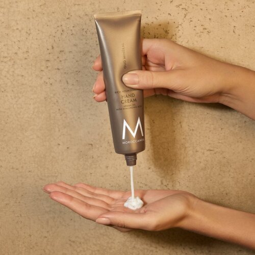 Moroccanoil Body Oud Min&amp;eacute;ral krema za ruke 40 ml Slike