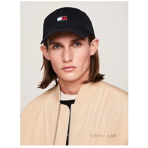 Tommy Hilfiger Kape s &amp;scaron;iltom Modern Črna Slike