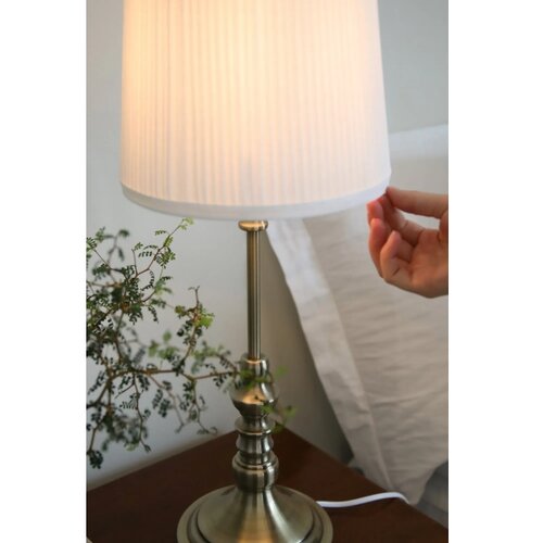 Marksl&amp;ouml;jd 108970 - Stona lampa NOBLE 1xE14/40W/230V 66 cm bela/mesing Slike