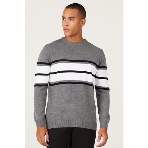 ALTINYILDIZ CLASSICS Men's Grey-Ecru Standard Fit Regular Fit Crew Neck Striped Knitwear Sweater Cene