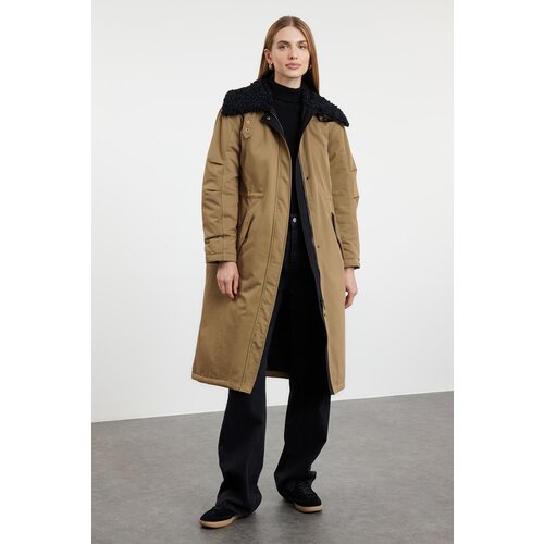 Trendyol Khaki Plush Collar Detailed Long Parka Coat Slike