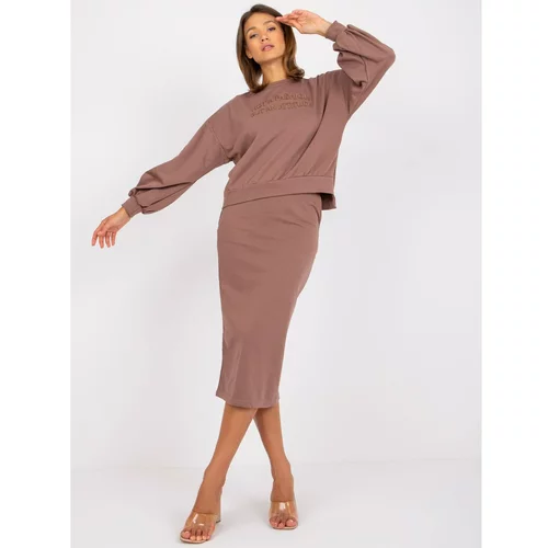 Fashion Hunters Light brown sweatshirt set with a midi skirt from Louis