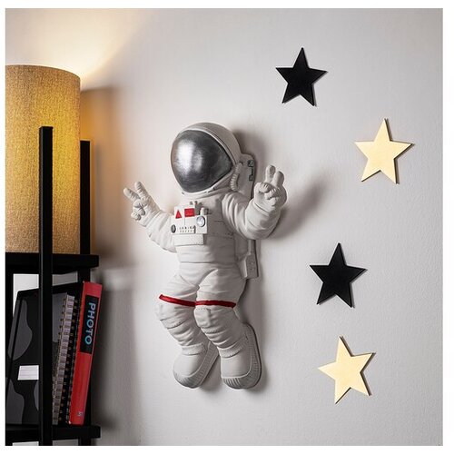 Aberto Design Zidna dekoracija Znak mira Astronaut-2, 35cmx47cmx10cm, Bijela Slike