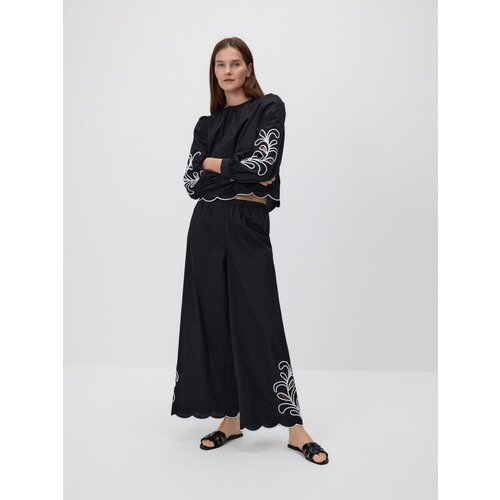 Reserved LADIES` TROUSERS - crno Slike