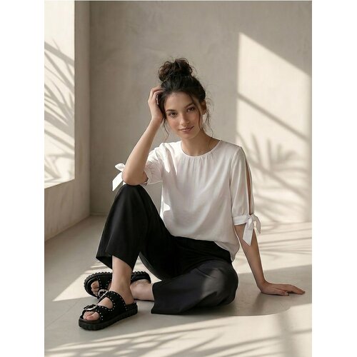 Sinsay Bluzica regular fit s viskozom Slike