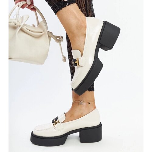D/CEO White trainers Justar Cene