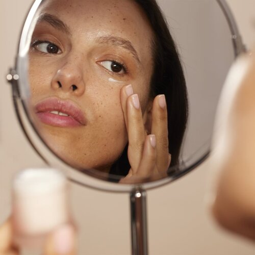 Payot Roselift Cr&amp;egrave;me Liftante Regard krema za korekciju podočnjaka i bora oko očiju 15 ml Slike