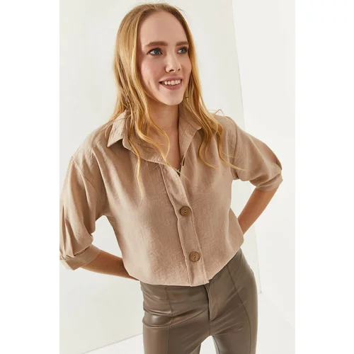 Olalook Women's Three Quarter Quarter Sleeve Linen Shirt with Stone and Wood Buttons