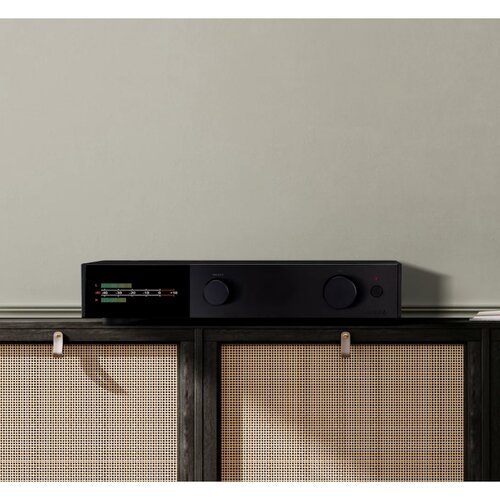 Audiolab 9000N Play crn omrežni predvajalnik. Slike