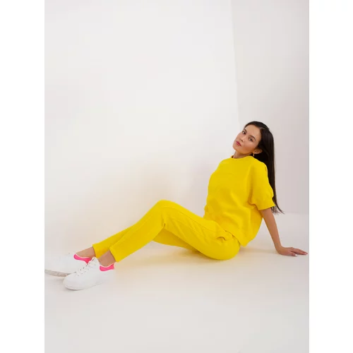 Fashion Hunters Yellow tracksuit with sweatshirt with patch