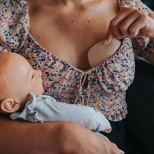 Cache C&amp;oelig;ur curve&amp;reg; by cache c&amp;oelig;ur početni set za dojenje nude Slike