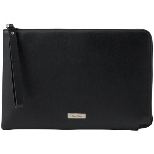 Calvin Klein Jeans Torbice PLAQUE POUCH W/ WRISTLET LV04D1110G Črna Cene