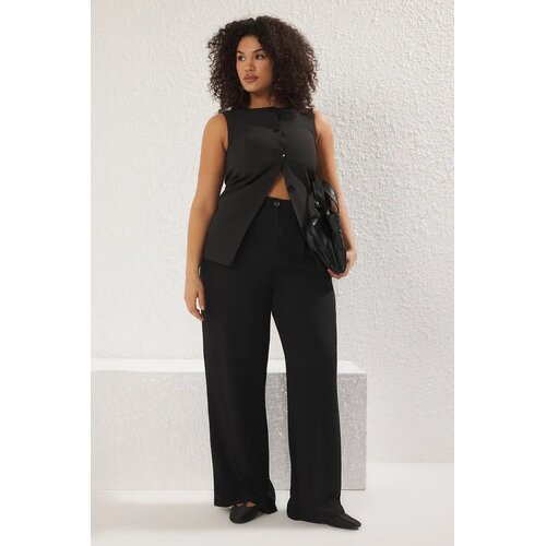 Trendyol Ženske pantalone Tbbss25Ar00021, Crne Cene
