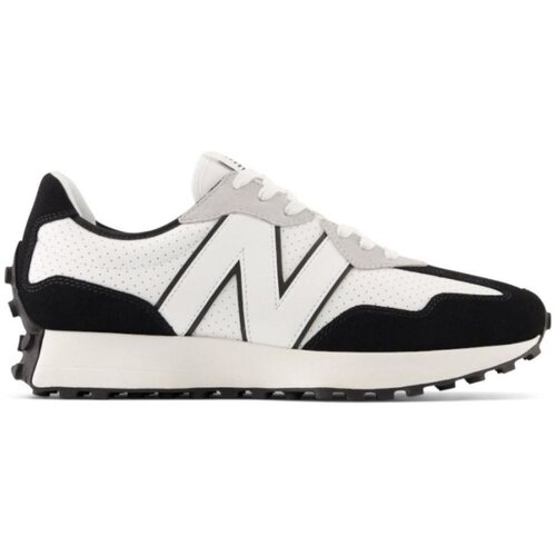 New Balance Nizke superge - Črna Slike