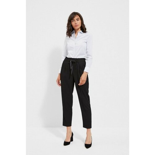 Moodo pants with straight legs and a binding at the waist - black Slike