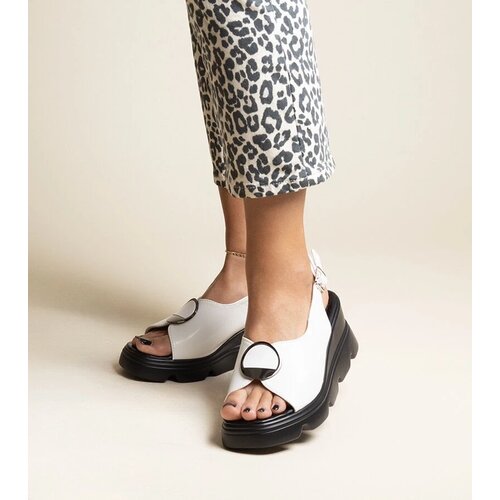D/CEO Black sandals on a block heel Millo Cene
