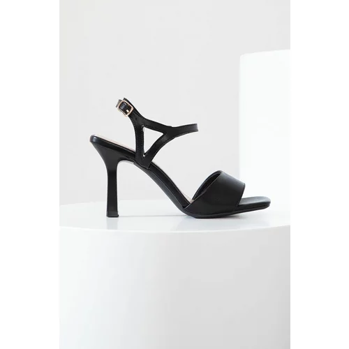 Answear Lab Sandale boja: crna